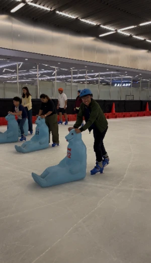 21% Off Ice Skating at SM MOA, Megamall: Enjoy a 2-Hours Ice Skating Pass including Shoes & Helmet