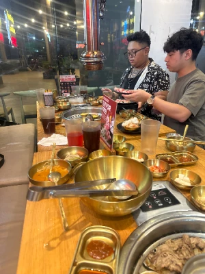 55%Off Celebrate Unlimited Samgyupsal Grill, Serve Ups Endless Meats, Seafood, Sides, Hotpot, Drinks and more at Mr. Korea Unlimited BBQ Two-Ecom MOA , Ayala North Exchange, Ayala Malls Feliz for P399 instead of P899