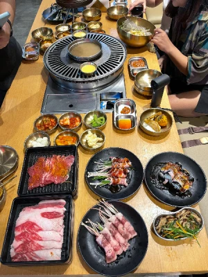 55%Off Celebrate Unlimited Samgyupsal Grill, Serve Ups Endless Meats, Seafood, Sides, Hotpot, Drinks and more at Mr. Korea Unlimited BBQ Two-Ecom MOA , Ayala North Exchange, Ayala Malls Feliz for P399 instead of P899