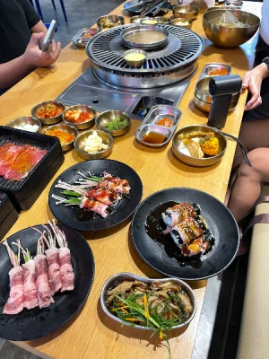 55%Off Celebrate Unlimited Samgyupsal Grill, Serve Ups Endless Meats, Seafood, Sides, Hotpot, Drinks and more at Mr. Korea Unlimited BBQ Two-Ecom MOA , Ayala North Exchange, Ayala Malls Feliz for P399 instead of P899