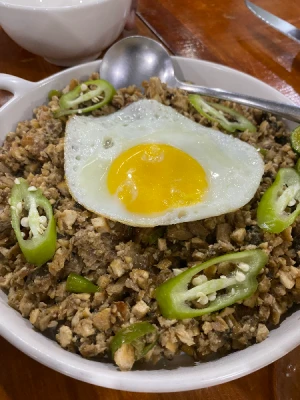 40%Off P500 Consumable for Food & Drinks starting from P299 at Ka Tunying's Tagaytay and QC - Mouthwatering Filipino Cuisine