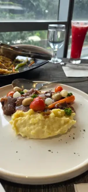 40%Off: P500 Consumable for P299 for Kalesa Cafe at Wynwood Hotel Ortigas - World Cuisine, Delicious Drinks, Halo-Halo etc.