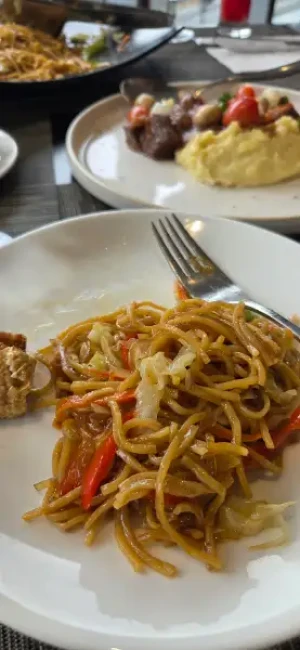 40%Off: P500 Consumable for P299 for Kalesa Cafe at Wynwood Hotel Ortigas - World Cuisine, Delicious Drinks, Halo-Halo etc.