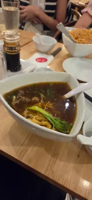 30%Off P500 Consumable for Food & Drinks for Only P349 at Shi Lin: Taiwanese & Chinese Food at Ayala Malls Manila Bay, Circuit Makati, Trinoma, Podium