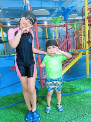 44%Off Wetpark Adventure Lagoon at Venice Grand Kanal Mall in McKinley Hill for 1 Child and 1 Adult