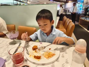 P499 instead of P688 International Brunch Buffet or P849 instead of P1299 Lunch Buffet at Ace Water Spa Pasig & Unli Fresh Juices & Coffee