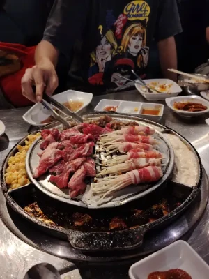 55%Off Celebrate Unlimited Samgyupsal Grill, Serve Ups Endless Meats, Seafood, Sides, Hotpot, Drinks and more at Mr. Korea Unlimited BBQ Two-Ecom MOA , Ayala North Exchange, Ayala Malls Feliz for P399 instead of P899