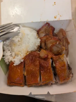 40%Off P500 Consumable on Food & Drinks for P299: Experience Authentic Hong Kong Cuisine at Tai Koo HK Roast at Kroma Tower Makati, Alabang Town Center