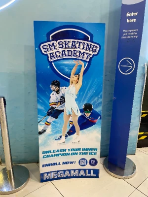 21% Off Ice Skating at SM MOA, Megamall: Enjoy a 2-Hours Ice Skating Pass including Shoes & Helmet