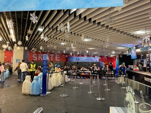 21% Off Ice Skating at SM MOA, Megamall: Enjoy a 2-Hours Ice Skating Pass including Shoes & Helmet
