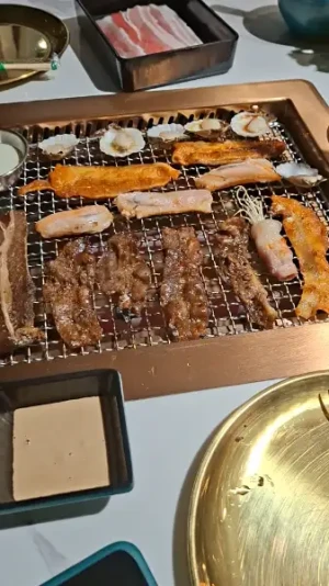 30%Off Jin Cai: Experience Unlimited Asian Grill and Hotpot located in Mandaluyong City P629 instead of P899