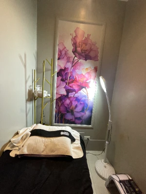 40%Off Indulge In Luxury Wellness 60 Minutes Full Body Massage, Deep Tissue Therapy, Classic Glow Facial Or Slimming at Lavish Avenue Manila Ayala Malls Manila Bay Starting P599 instead of P1000