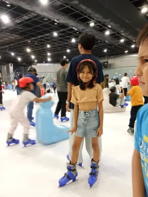 21% Off Ice Skating at SM MOA, Megamall: Enjoy a 2-Hours Ice Skating Pass including Shoes & Helmet