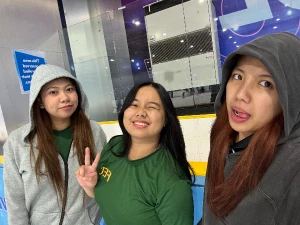 21% Off Ice Skating at SM MOA, Megamall: Enjoy a 2-Hours Ice Skating Pass including Shoes & Helmet