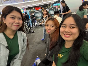 21% Off Ice Skating at SM MOA, Megamall: Enjoy a 2-Hours Ice Skating Pass including Shoes & Helmet