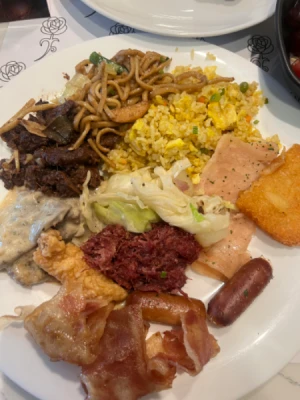 P599 instead of P788 International Brunch Buffet or P949 instead of P1588 Lunch Buffet at Ace Water Spa Pasig & Unli Fresh Juices & Coffee