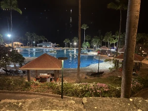 67%Off Canyon Cove Batangas Superior Room Accomodation for 2 Adults and 2 Kids starting at P2888 instead of P8800