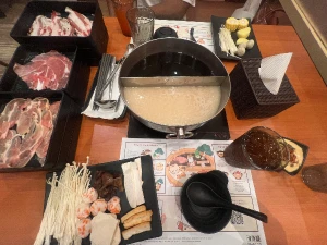 34%Off Unlimited Sukiyaki, Shabu Shabu Hotpot & Buffet, Salad, Noodles, Iced Tea, Juices, Ice Cream Eat-All-You-Can starting at P398 instead of P599 Suki-Ya Ayala Malls Manila Bay