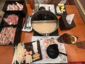 34%Off Unlimited Sukiyaki, Shabu Shabu Hotpot & Buffet, Salad, Noodles, Iced Tea, Juices, Ice Cream Eat-All-You-Can starting at P398 instead of P599 Suki-Ya Ayala Malls Manila Bay