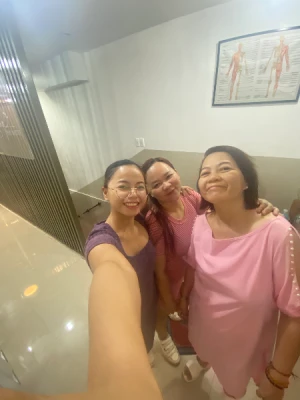 50%Off One-Hour Body Massage, Rebond and Hair Color, Warts Removal, Slimming or Deep Facial Treatment at Le Fortunelle Aesthetic Lounge Wellness & Spa Manila Starting at P299 instead of P600