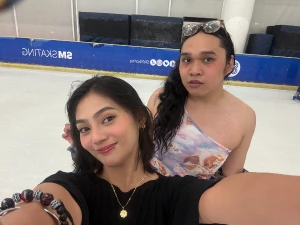21% Off Ice Skating at SM MOA, Megamall: Enjoy a 2-Hours Ice Skating Pass including Shoes & Helmet