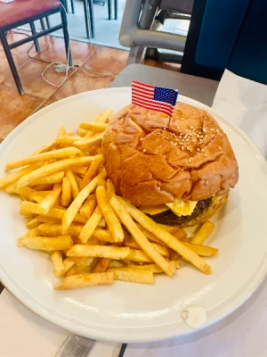 40%Off: P599 for P1000 Consumable for Food & Drinks at Burgoo Gateway, SM Southmall, District Imus, Vista Mall Taguig, Gumbo Mega Atrium Megamall