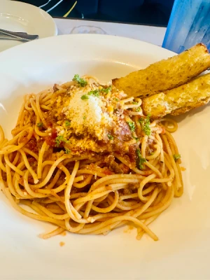 40%Off: P599 for P1000 Consumable for Food & Drinks at Burgoo Gateway, SM Southmall, District Imus, Vista Mall Taguig, Gumbo Mega Atrium Megamall