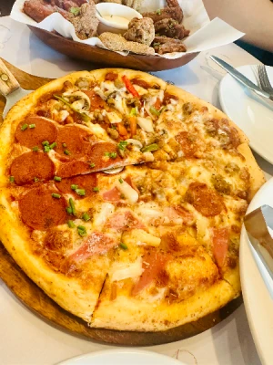 40%Off: P599 for P1000 Consumable for Food & Drinks at Burgoo Gateway, SM Southmall, District Imus, Vista Mall Taguig, Gumbo Mega Atrium Megamall