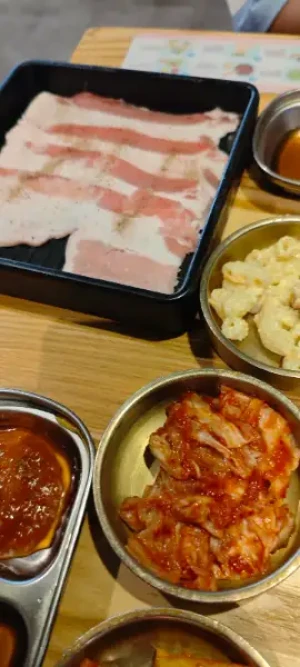 55%Off Celebrate Unlimited Samgyupsal Grill, Serve Ups Endless Meats, Seafood, Sides, Hotpot, Drinks and more at Mr. Korea Unlimited BBQ Two-Ecom MOA , Ayala North Exchange, Ayala Malls Feliz for P399 instead of P899