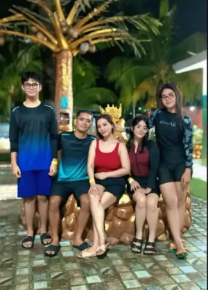 36%Off Villa Excellance Beach & Wave Pool Resort All-Day Pass for P319 instead of P500 in Tanza, Cavite