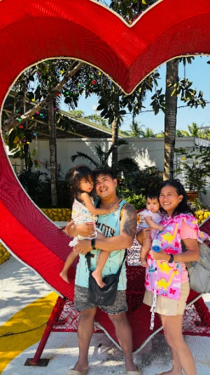36%Off Villa Excellance Beach & Wave Pool Resort All-Day Pass for P319 instead of P500 in Tanza, Cavite