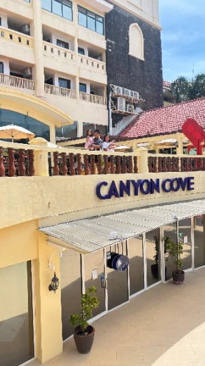67%Off Canyon Cove Batangas Superior Room Accomodation for 2 Adults and 2 Kids starting at P2888 instead of P8800