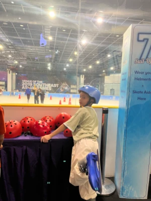 21% Off Ice Skating at SM MOA, Megamall: Enjoy a 2-Hours Ice Skating Pass including Shoes & Helmet