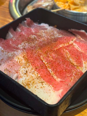 55%Off Mr. Korea: Unlimited Samgyupsal Grill, Serve Ups Endless Meats, Seafood, Sides, Hotpot, Drinks and more at Two-Ecom MOA for P399 instead of P899