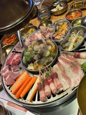 55%Off Celebrate Unlimited Samgyupsal Grill, Serve Ups Endless Meats, Seafood, Sides, Hotpot, Drinks and more at Mr. Korea Unlimited BBQ Two-Ecom MOA , Ayala North Exchange, Ayala Malls Feliz for P399 instead of P899