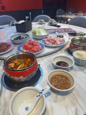 27%Off: P499 instead of P688 per Person Unlimited Hot Pot at Chengdu Hotpot 老成都火锅 in Poblacion, Makati