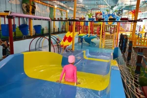 44%Off Wetpark Adventure Lagoon at Venice Grand Kanal Mall in McKinley Hill for 1 Child and 1 Adult