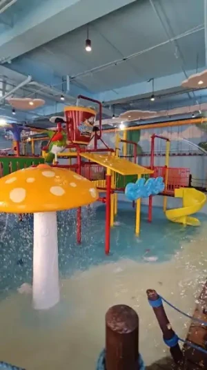 44%Off Wetpark Adventure Lagoon at Venice Grand Kanal Mall in McKinley Hill for 1 Child and 1 Adult