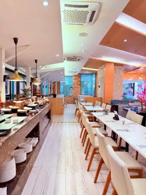 30%Off Unlimited Buffet at Six Doors 3D BBQ Buffet in Uptown Mall BGC for only P699 instead of P999