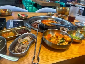 55%Off Mr. Korea: Unlimited Samgyupsal Grill, Serve Ups Endless Meats, Seafood, Sides, Hotpot, Drinks and more at Two-Ecom MOA for P399 instead of P899