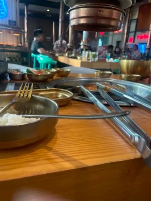 55%Off Mr. Korea: Unlimited Samgyupsal Grill, Serve Ups Endless Meats, Seafood, Sides, Hotpot, Drinks and more at Two-Ecom MOA for P399 instead of P899