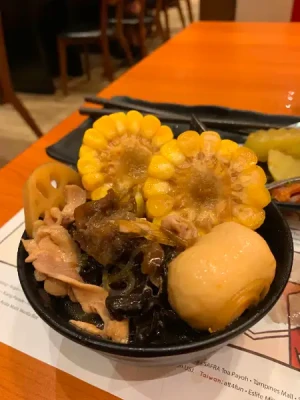 34%Off Suki-Ya Ayala Malls Manila Bay: Unli Buffet Sukiyaki, Shabu Shabu Hotpot & Buffet, Salad, Noodles, Iced Tea, Juices, Ice Cream Eat-All-You-Can starting at P398 instead of P599