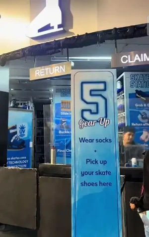 21% Off Ice Skating at SM MOA, Megamall: Enjoy a 2-Hours Ice Skating Pass including Shoes & Helmet