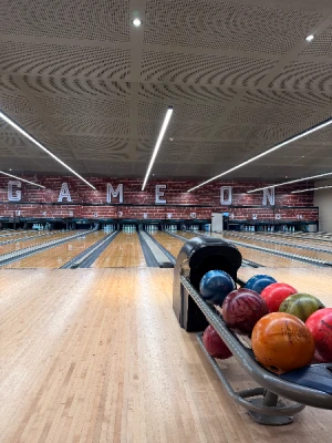 Up to 26%Off SM Bowling at SM MOA, Megamall, SM North EDSA, SM Southmall, SM Fairview, SM Clark, SM CDO Downtown Premier, SM Lanang Davao, SM Cebu, and SM Seaside Cebu