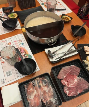 34%Off Suki-Ya Ayala Malls Manila Bay: Unli Buffet Sukiyaki, Shabu Shabu Hotpot & Buffet, Salad, Noodles, Iced Tea, Juices, Ice Cream Eat-All-You-Can starting at P398 instead of P599