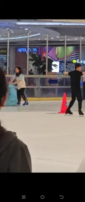 21% Off Ice Skating at SM MOA, Megamall: Enjoy a 2-Hours Ice Skating Pass including Shoes & Helmet
