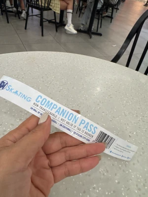 21% Off Ice Skating at SM MOA, Megamall: Enjoy a 2-Hours Ice Skating Pass including Shoes & Helmet