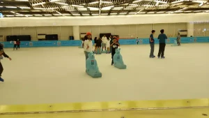 21% Off Ice Skating at SM MOA, Megamall: Enjoy a 2-Hours Ice Skating Pass including Shoes & Helmet