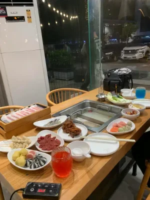 58%Off Enjoy Unlimited Premium Hotpot Shabu-Shabu Feast: Meats, Drinks, Veggies, Meatballs, Side Dishes at One Pot Hotpot in SMDC Shore Residences Pasay City for P419 instead of P999