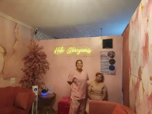 45%Off 60 Minutes Whole Body Massage, Headspa, Hydra Facial, Ear Candling, Foot Spa and more At Glowgeous Head Spa in Quezon City starting from P299